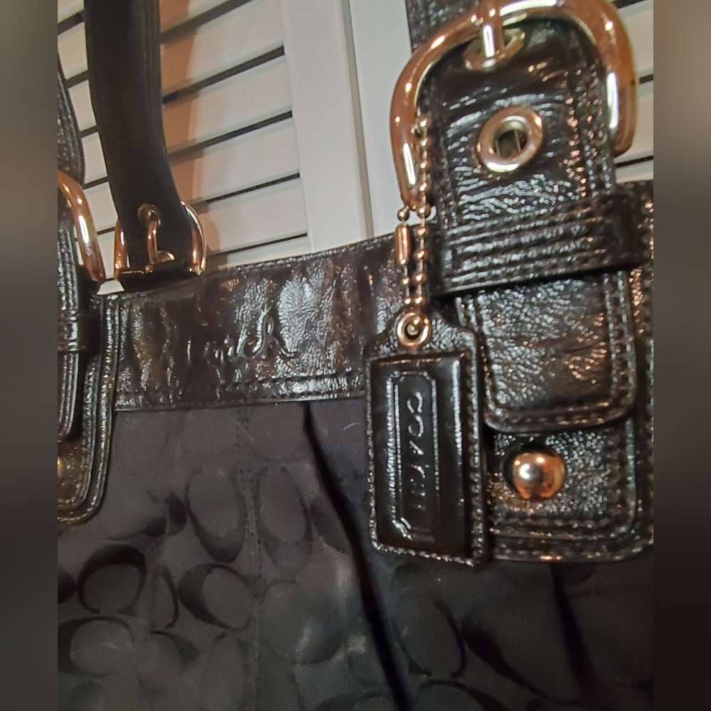 Coach Handbag excellent condition
